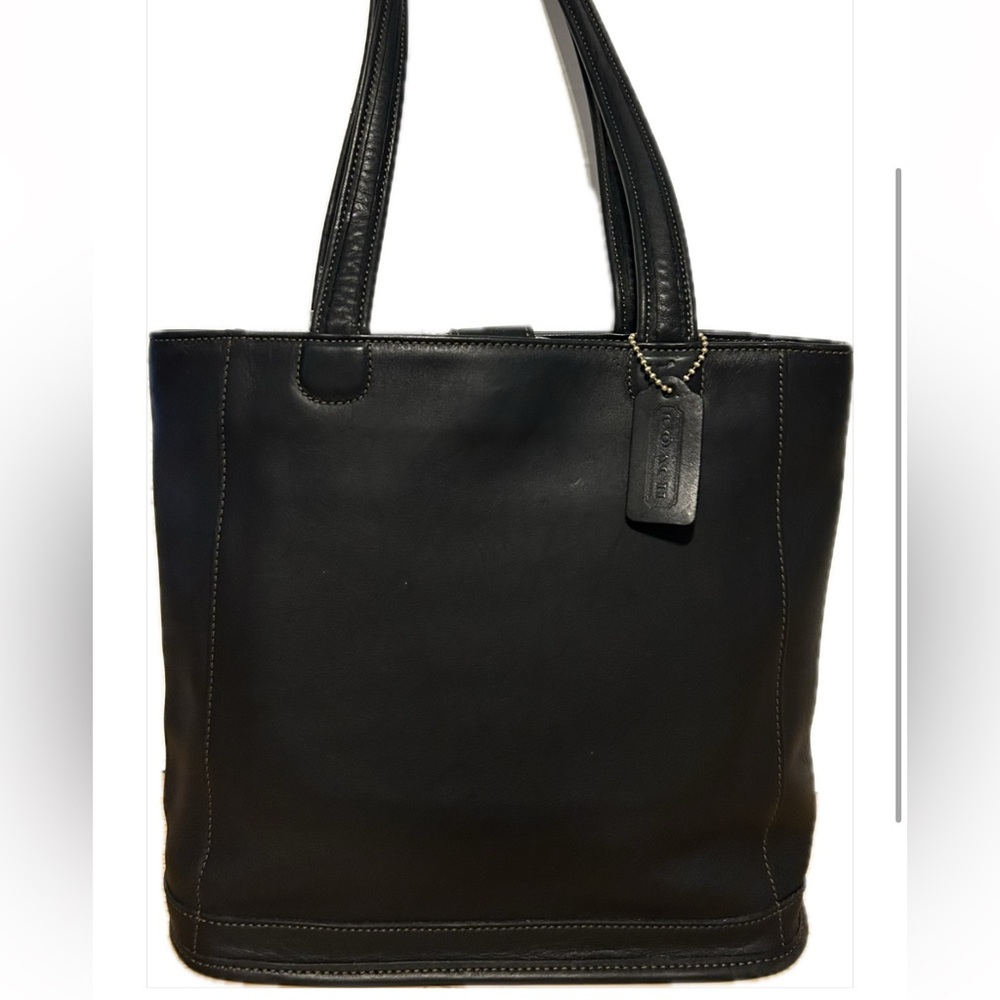 COACH BLEECKER BUCKET TOTE